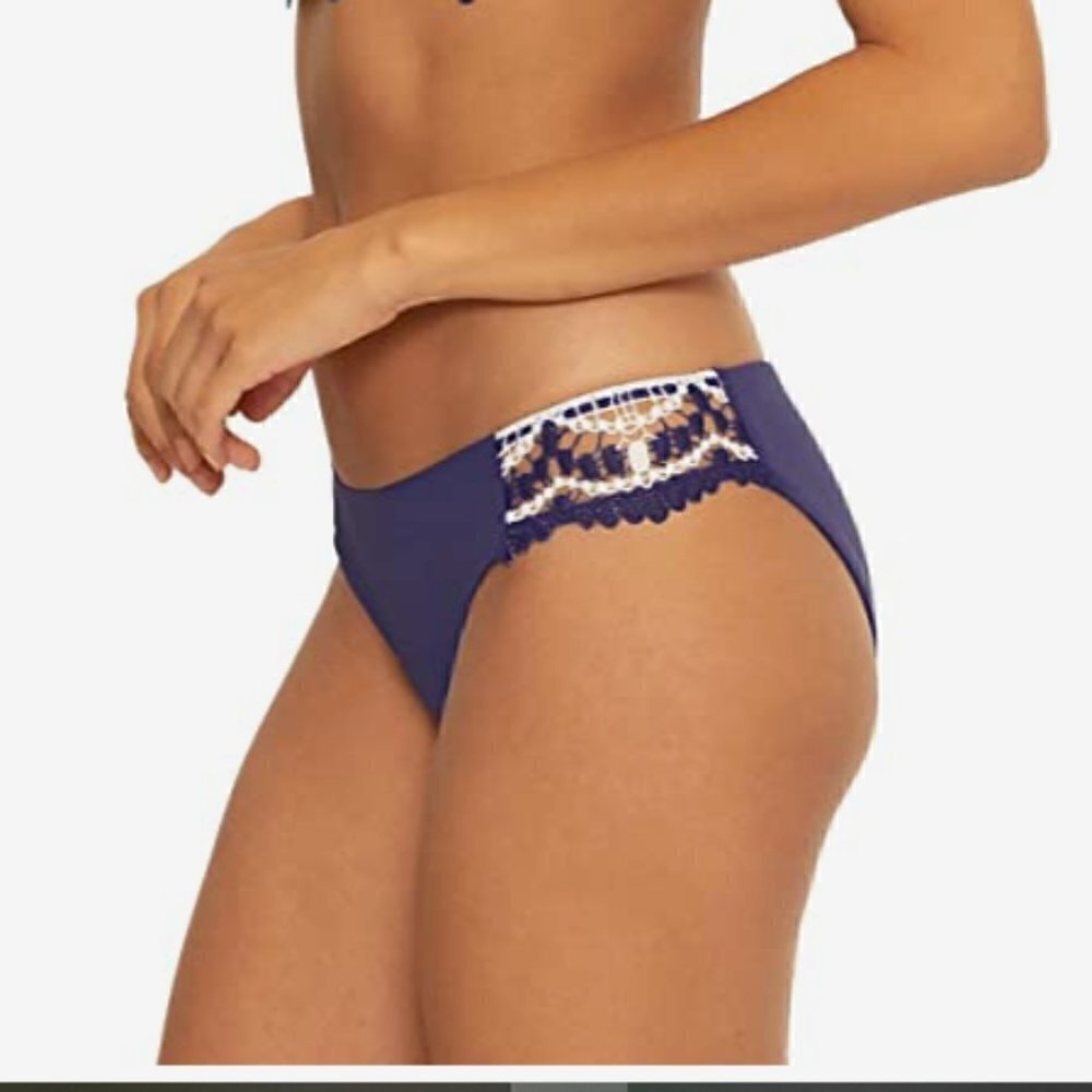 𝅺NWT- BECCA- Vintage Style -Blue Delilah Crochet Hipster Bikini Bottom